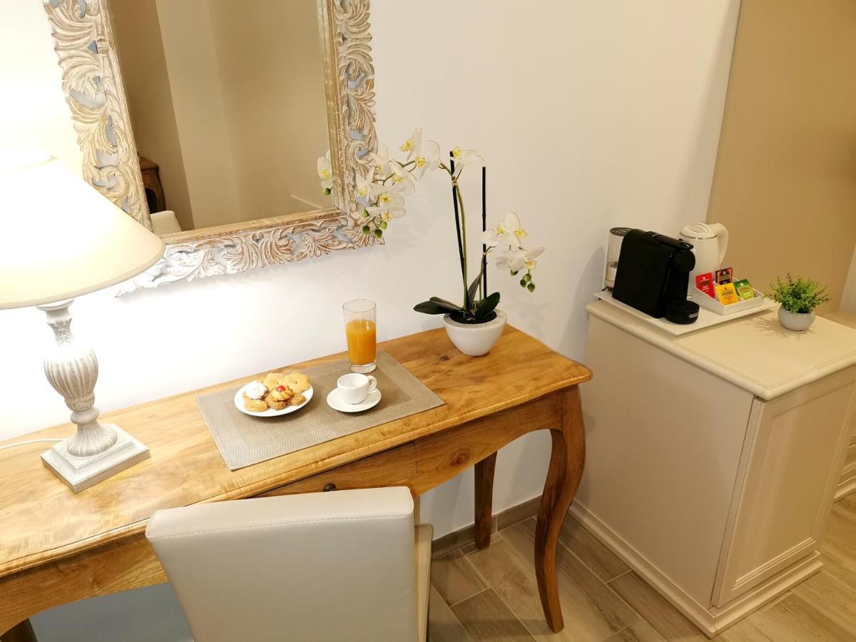 Porta Aragonese Luxury Rooms Palermo Luaran gambar