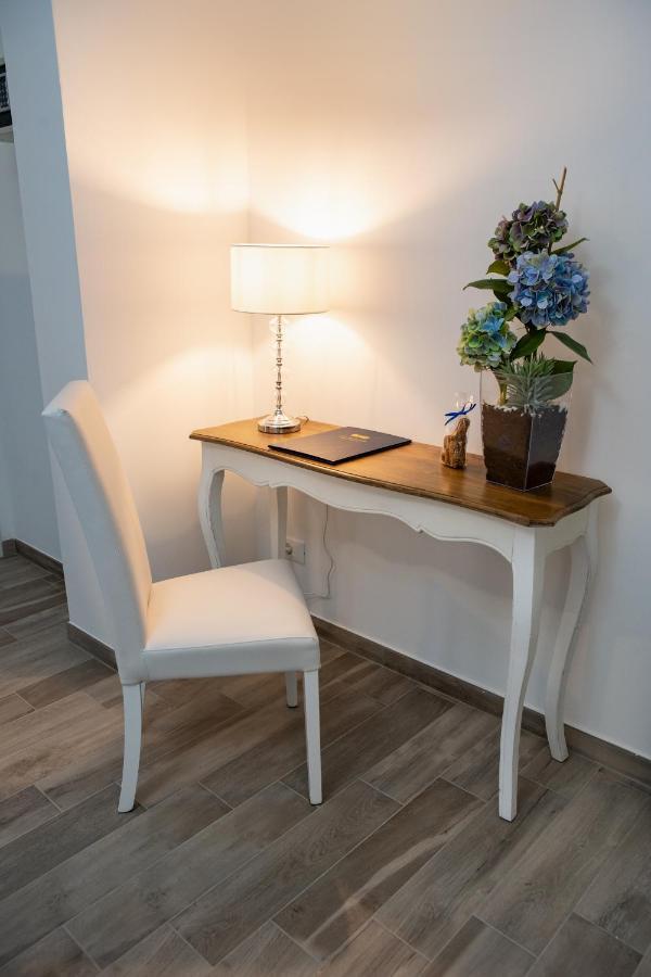 Porta Aragonese Luxury Rooms Palermo Luaran gambar